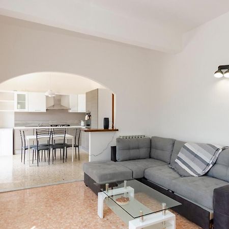 Joivy Family Flat With 3 Balconies, 10 Min To Beach Moneglia Eksteriør bilde